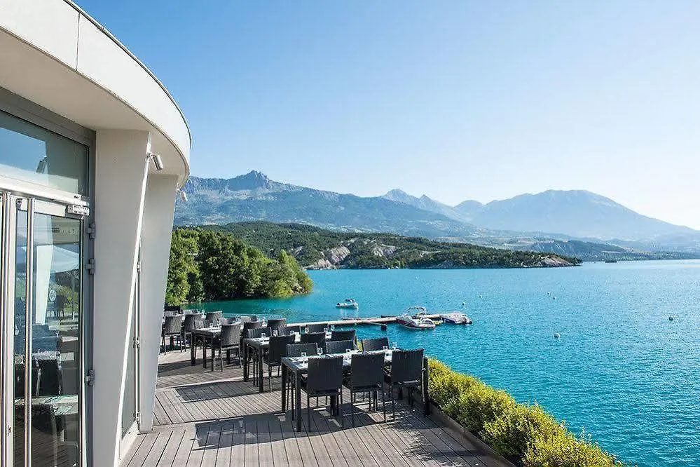 Le Clos De L'Ecrin Du Lac Hotell Chorges Semesteranläggning (resort)